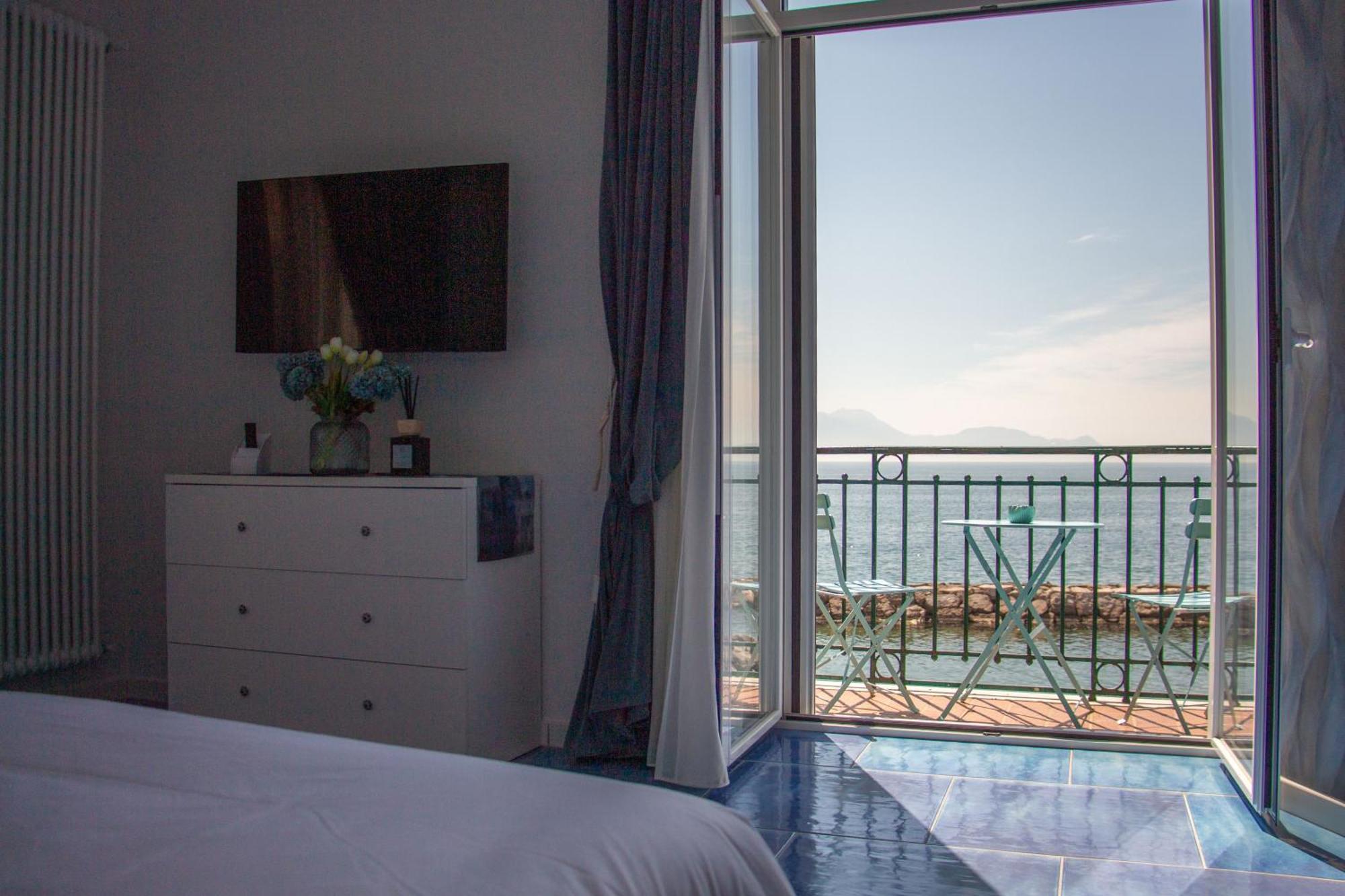 Wanderlust Aria Di Mare Apartment Naples Exterior photo