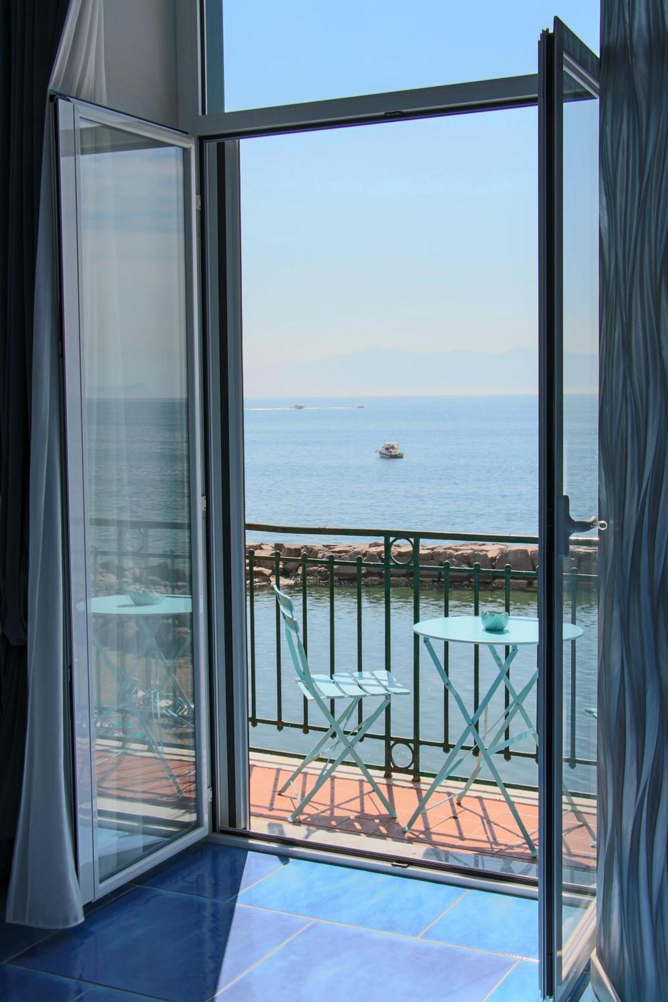 Wanderlust Aria Di Mare Apartment Naples Exterior photo